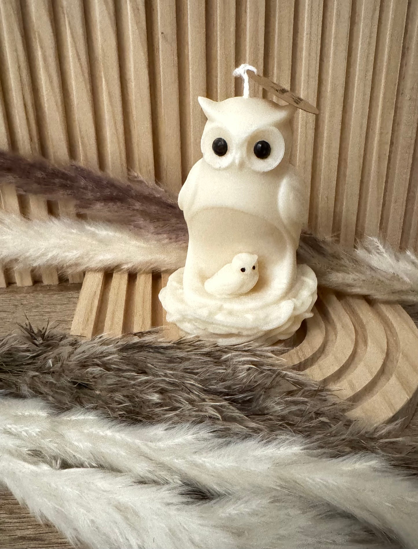 Handgemachte Eulen-Kerze mit Baby – liebevolle Deko für dein Zuhause 🦉
